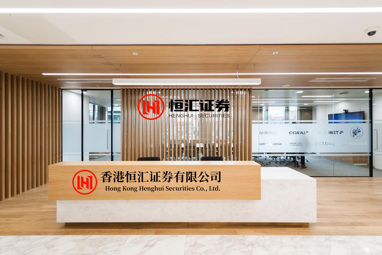 优配无忧 张家界玩五天四晚大约需要多少钱？必游景点+经典行程，最全避坑攻略，赶快收藏。